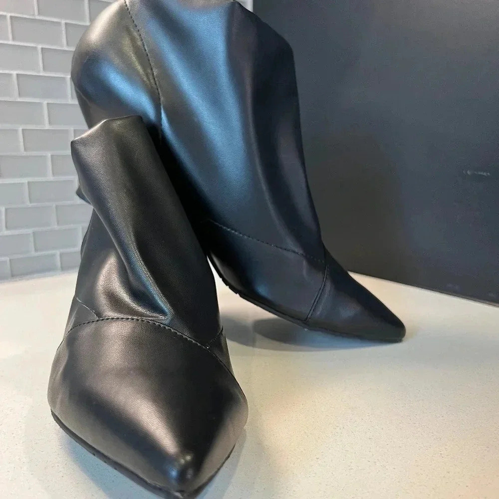 Adrianna Papell Black Ankle Boots Wide Heel Size 10
